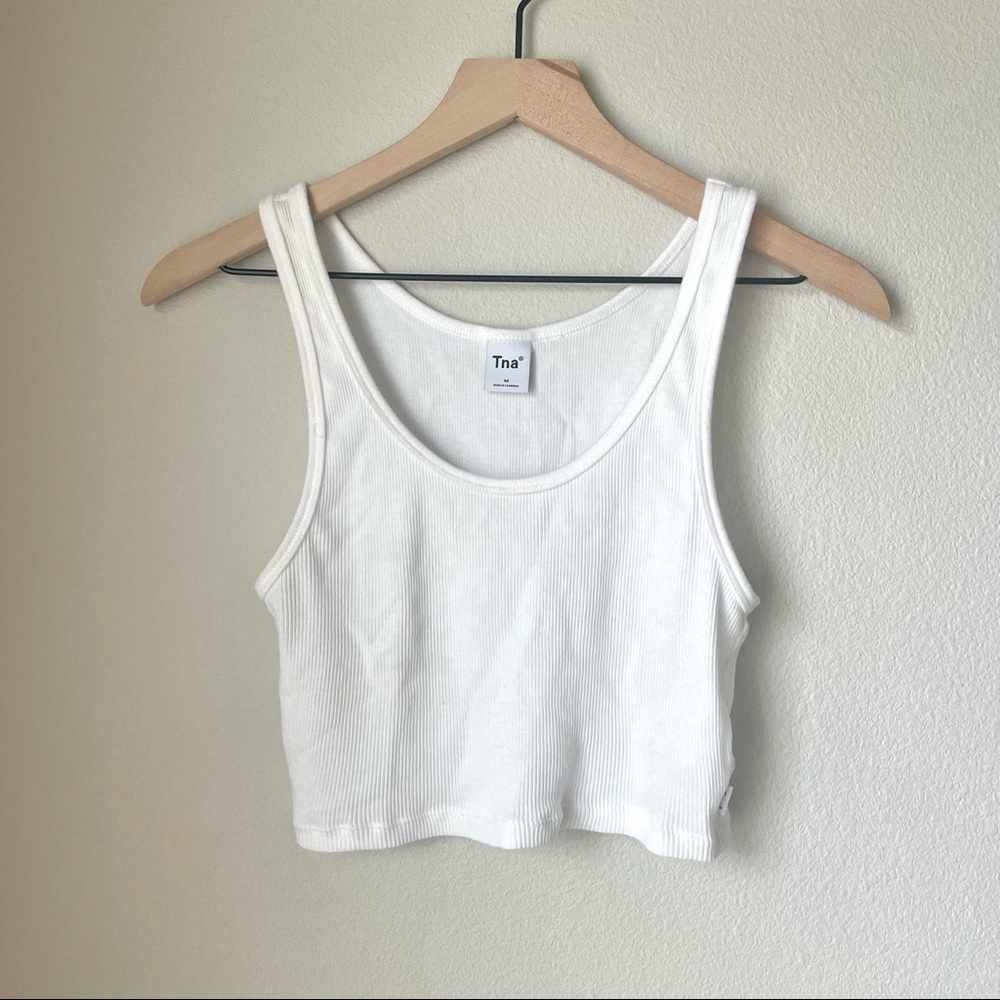 Aritzia TNA cropped tank